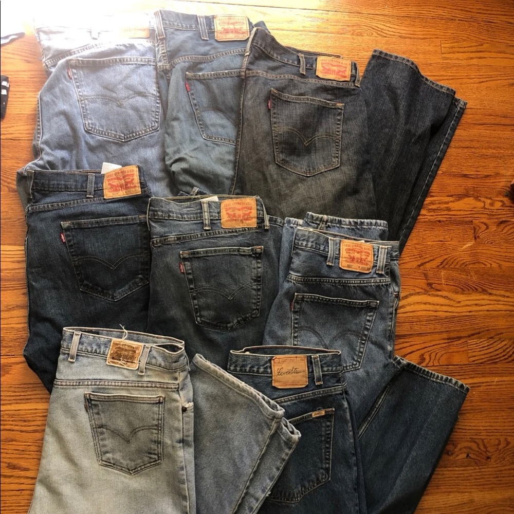 Bundle of 8 Levi’s Strauss & Co W44,42,40
